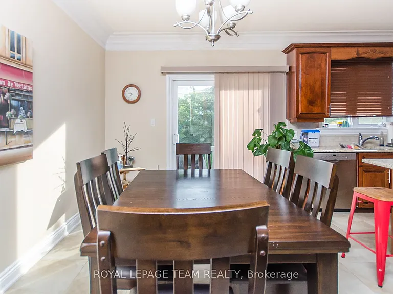 526 Hilson Ave #A — Photo 7