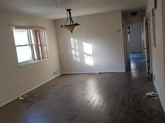 5th image of 575 Naughton Ave #2B