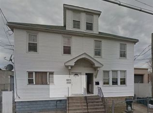 202 Grandview Ave, Staten Island, NY 10303