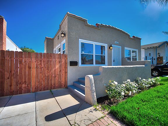 2nd image of 6206 S Harcourt Ave