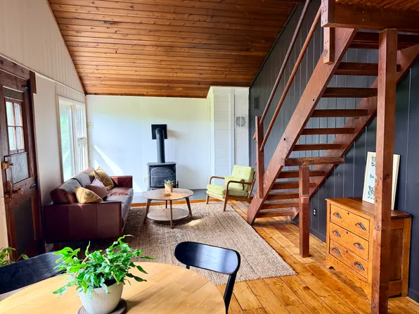 3020 North Rd #2, Waitsfield, VT 05673