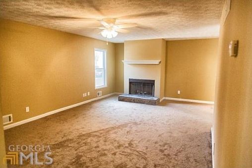 4th image of 4431 Lamar Dr