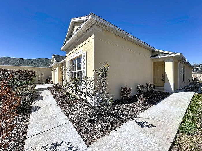 1st image of 927 Reserve Pl