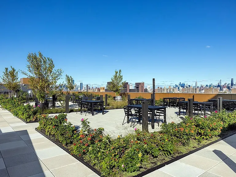 1100 Myrtle Ave #1003 — Photo 22