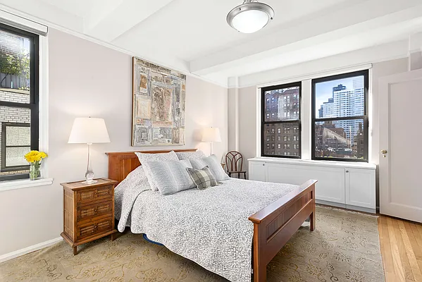 Sold by Compass | media 6