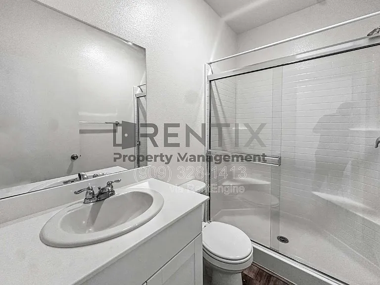 15739 Yosemite St — Photo 28
