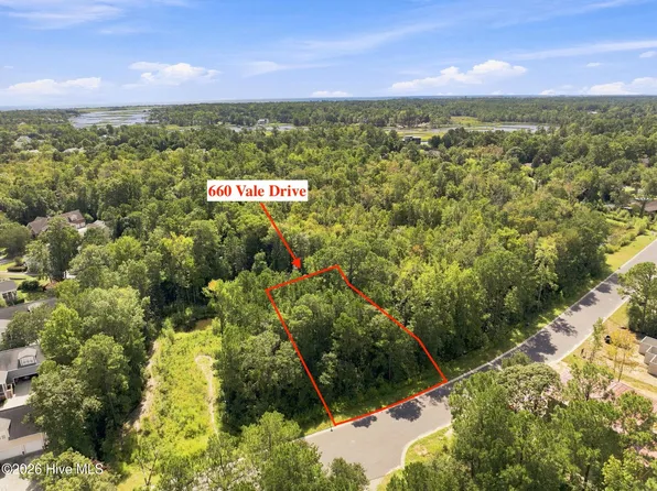 660 Vale Drive, Wilmington, NC 28411