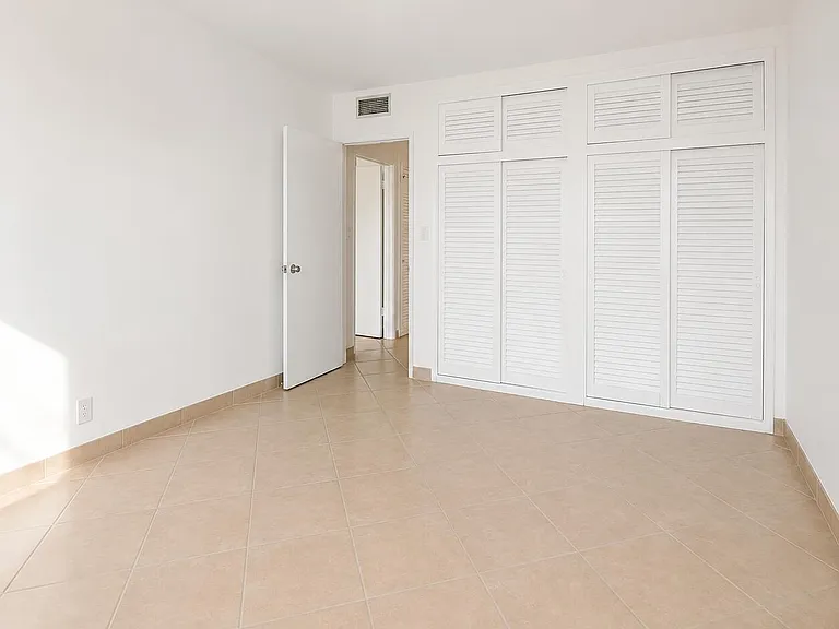3700 E Galt Ocean Dr #1701 — Photo 20