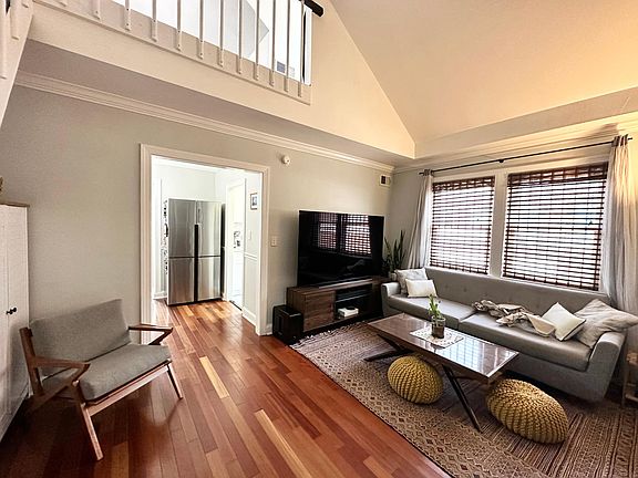 2nd image of 706 N Washington St APT 302