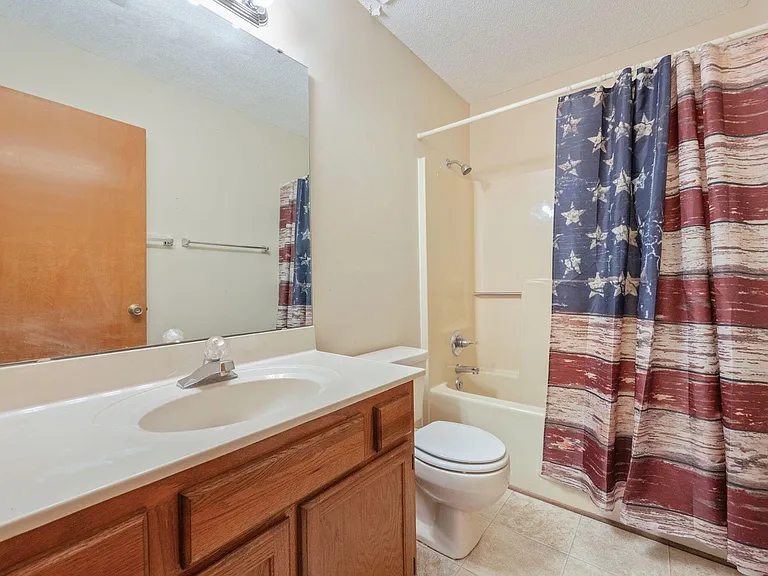 39 Hidden Cove Cir — Photo 19