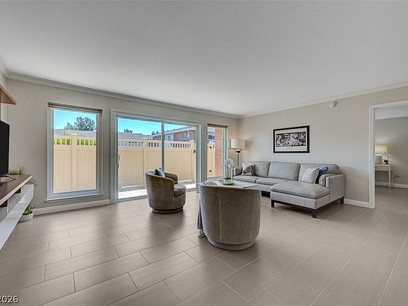 4th image of 2845 Loveland Dr Unit 3601