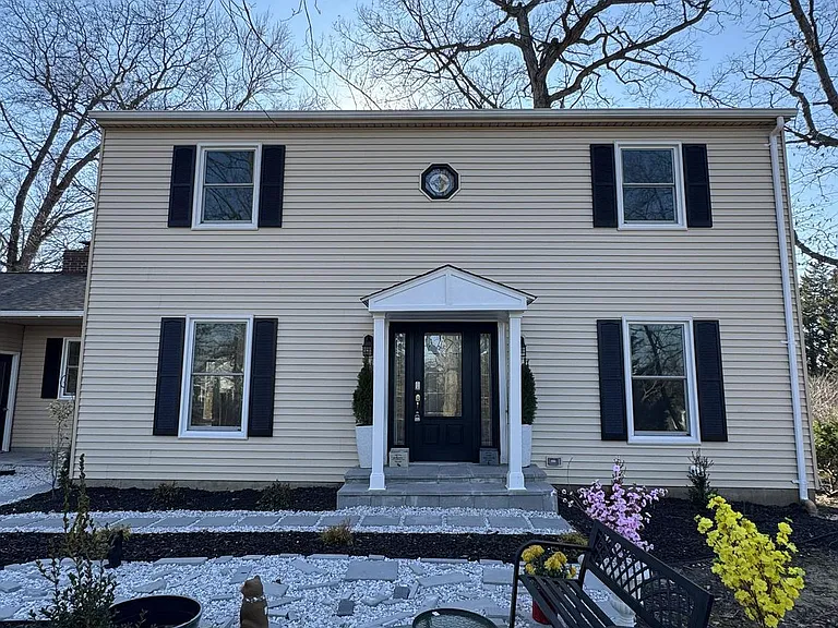 5114 Montgomery Rd — Photo 3