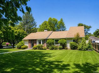 49 Clearview Street, Huntington, NY 11743