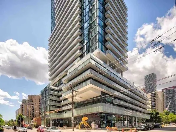 161 Roehampton Ave, Toronto, ON