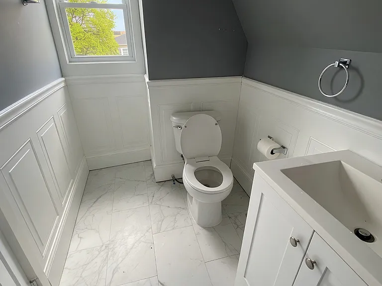 140 S 10th St #3 — Photo 4