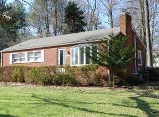 2932 Sayre Rd, Fairfax, VA 22031
