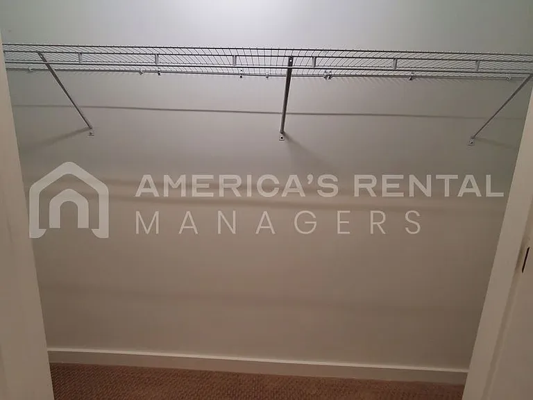 4676 Casablanca Dr — Photo 12