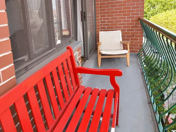 87 Attorney St APT 4D, New York, NY 10002