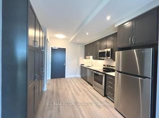 15 Lynch St #1507, Brampton, ON L6W 2Z8