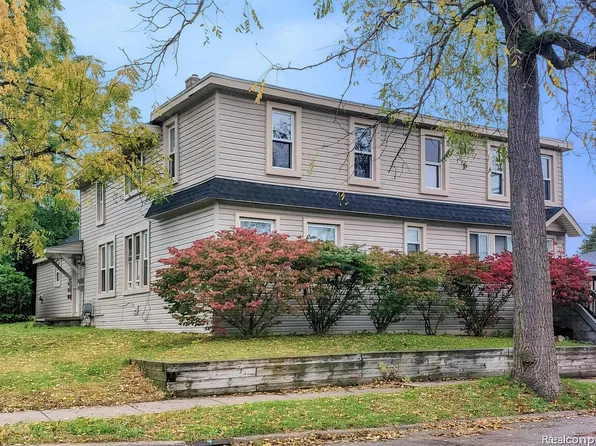 190 W Flint St #5, Lake Orion, MI 48362