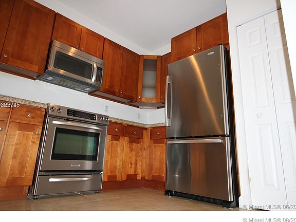 2nd image of 11530 NW 75th St