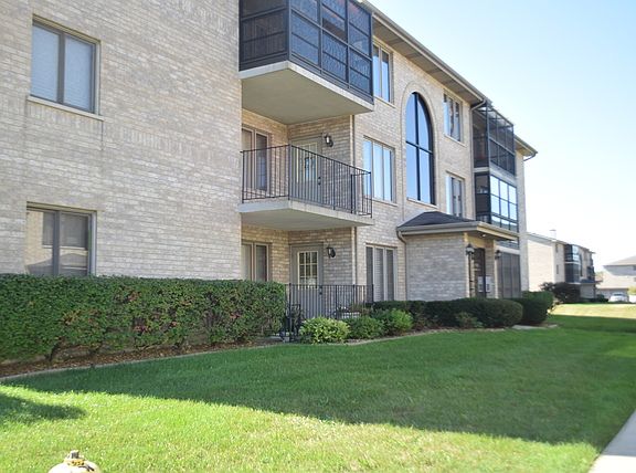 2nd image of 13956 Lavergne Ave #904