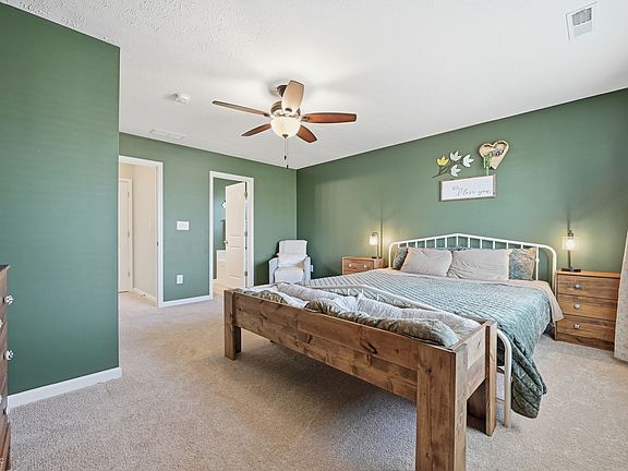 5th image of 211 Thistlewood Dr