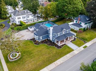 208 Florence St, Fall River, MA 02720