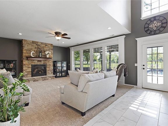 2nd image of 13020 Red Oak Ct