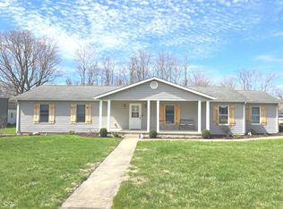 228 S Mound St, Albany, IN 47320