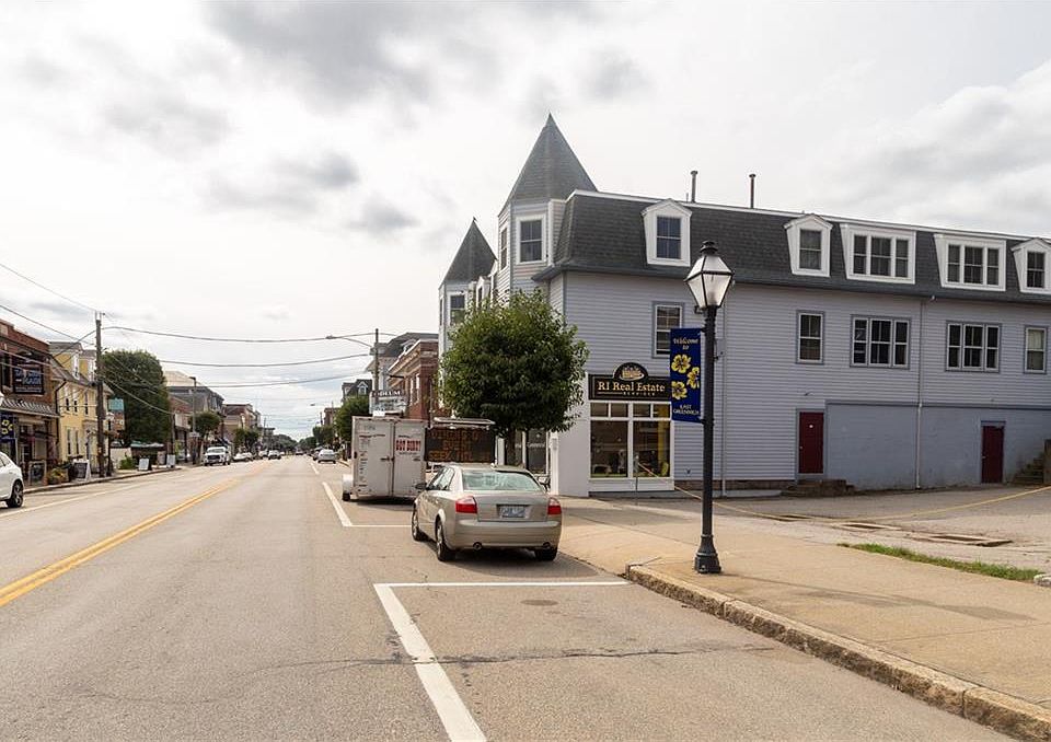 1st image of 37 Main St APT 5