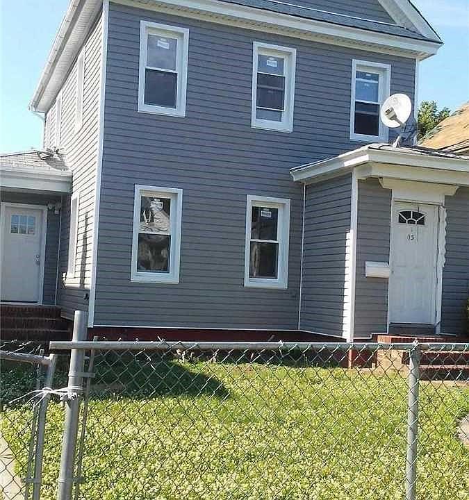 1st image of 15 Thorne Ave