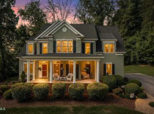 305 Fieldcrest Rd, Bristol, TN 37620