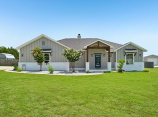 109 Silverado Dr, Bertram, TX 78605