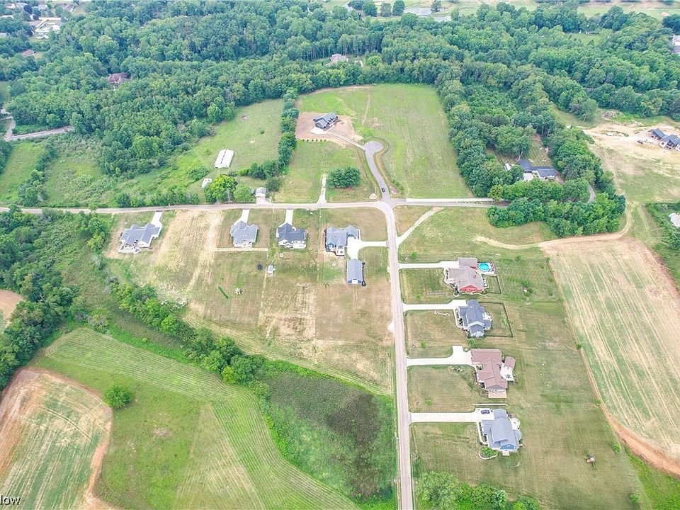 2nd image of 2975 Graybill Rd