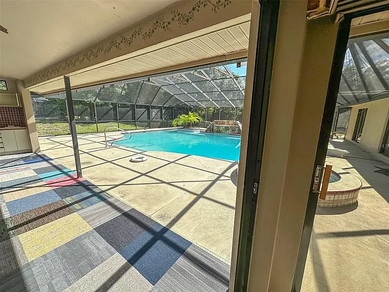 8732 Skymaster Dr — Photo 40