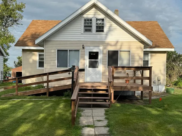 130 3rd St, Arthur, ND 58006