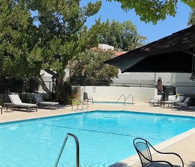 4642 Park Granada — Photo 41