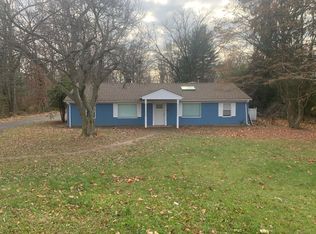 934 Georges Rd, Monmouth Junction, NJ 08852