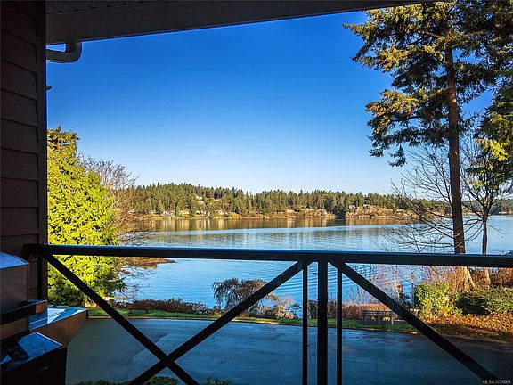 5th image of 2326 Harbour Rd #302