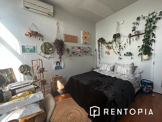 Rented by Rentopia | media 25