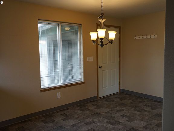 2nd image of 120 NE 102nd St
