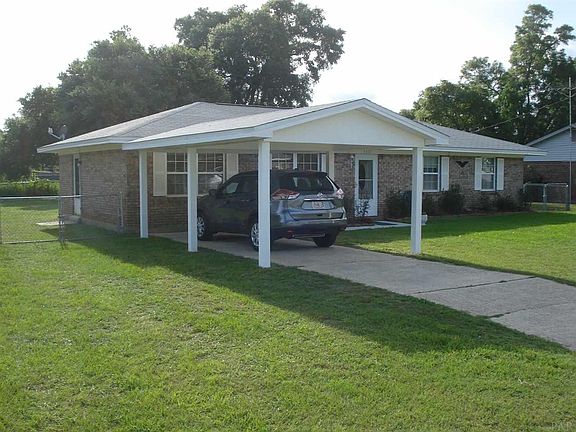 3rd image of 4377 Pine Villa Cir