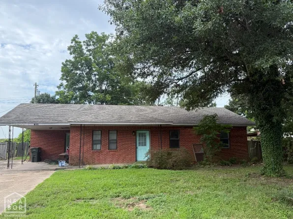 911 Grimes St, Lake City, AR 72437
