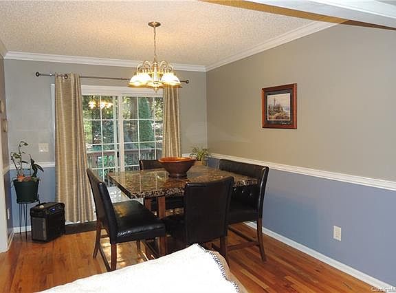 4th image of 113 Lawson Ct