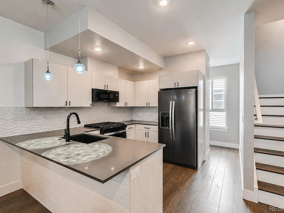 1st image of 1284 Stuart Street