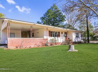 3124 Eastland Dr, Pearl, MS 39208