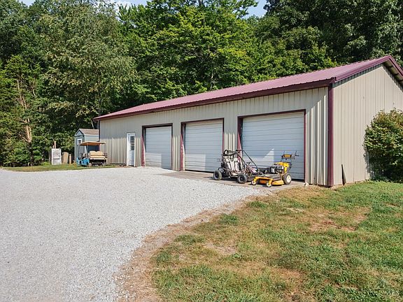 4th image of 4110 Winn Rd
