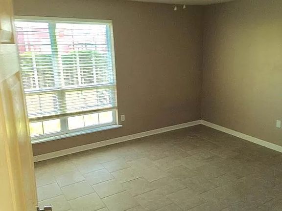 5th image of 8456 Bayou Fountain Ave APT D