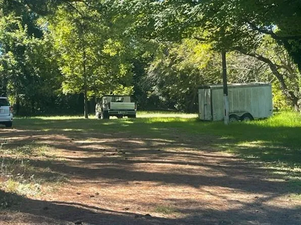 Old Mill Rd, Chesapeake, VA 23323